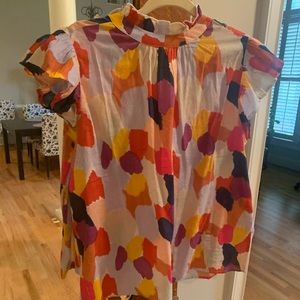 Women’s multi color top, EUC